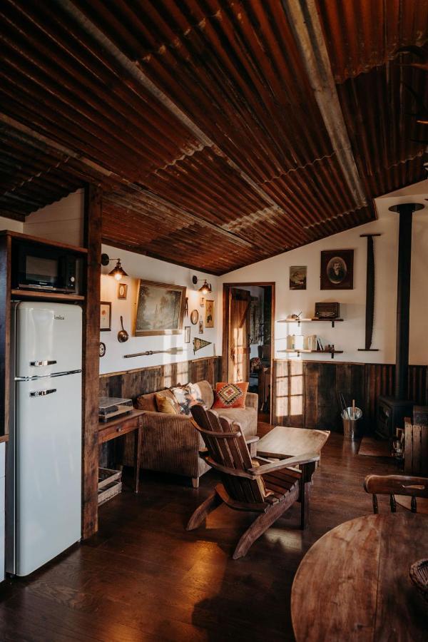 La Ferme Du Pont De Maumy, Cabane Au Bord De L'Etang Et Bain Nordique Busserolles ภายนอก รูปภาพ